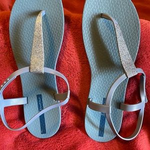 Ipanema new without tags blue sandals size 9.
